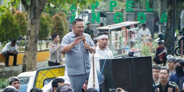 Aksi Damai Ribuan Guru Honorer, Ketua DPRD Kab. Sukabumi Komitmen Perjuangkan Aspirasi Sesuai Kewenangan