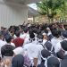 Aksi Damai Guru Honorer di Depan Gedung DPRD Kab. Sukabumi Sempat Memanas, Ini Pemicunya