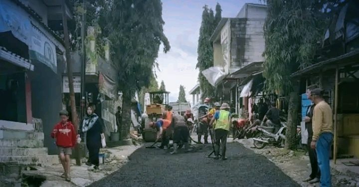 Dinas PU Rampungkan Perbaikan Jalan Babakan Pari Cidahu Hingga Mulus, Pengguna Jalan Sumringah