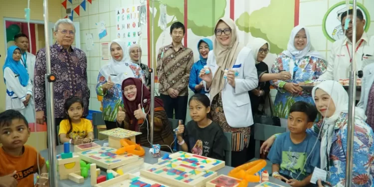 PT Yakult Indonesia Persada Bangun Ruang Bermain Anak di RSUD Sekarwangi Sukabumi