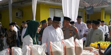 Muhibah Ramadan 1446 Hijriah, Bupati & Wabup Sukabumi Salurkan Santunan