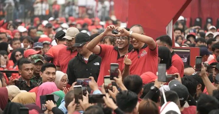 Pemkot Sukabumi Gelar Jalan Santai Bersama Kapal Api Puncak Hari Jadi Kota Sukabumi Ke-111