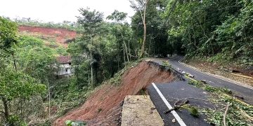 Ruas Jalan Provinsi di Selatan Kab. Sukabumi, Dinilai Dalam Kondisi Rusak Abadi