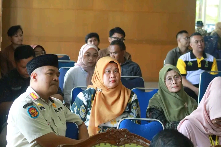 Foto Dok/Rakor : Forum Silaturahmi Kabupaten Sukabumi Sehat (FSKSS) gelar rakor persiapan untuk meraih predikat Swasti Saba Wistara Paripurna, digelar di Pendopo, Jumat (16/5/2025).