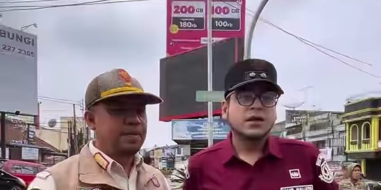Pemkot Sukabumi Kembali Tertibkan Reklame Tak Berizin