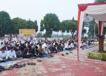 Shalat Idul Adha di Ponpes Modern Assalam, Bupati Ajak Perkuat Kepedulian dan Kepekaan Sosial