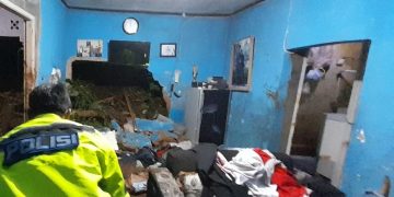 Bencana Longsor Menimpa Dua Rumah di Bojonggenteng Sukabumi, Satu Korban Meninggal