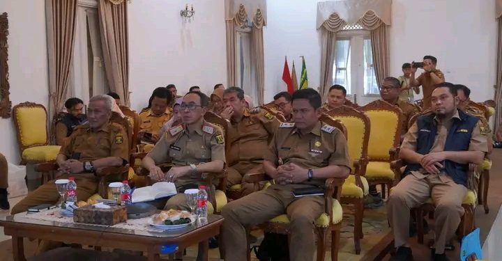 Ikuti Rakor Bersama Kemenkop Terkait Program Koperasi Merah Putih, Ini Kata Sekda Ade Suryaman