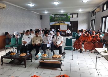 Bersama Yatim dan Penyadang Disabilitas Kemenag dan Baznas Kab. Sukabumi Berbagi Kebahagiaan 1 Muharam 1447 Hijriah
