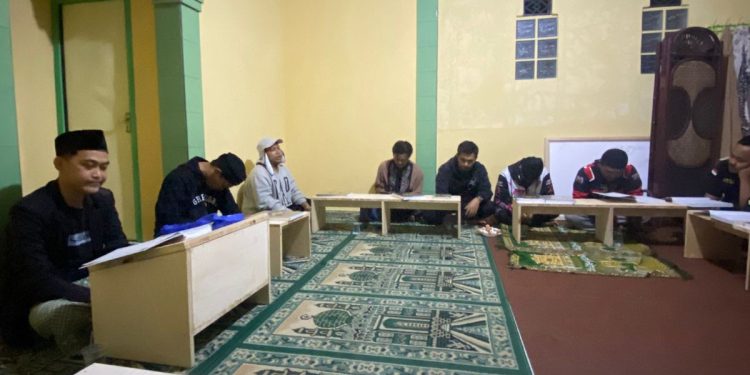 Suasana Khusyuk dan Kebersamaan Dalam Pengajian Rutin DPD GEMPA Sukabumi Kota