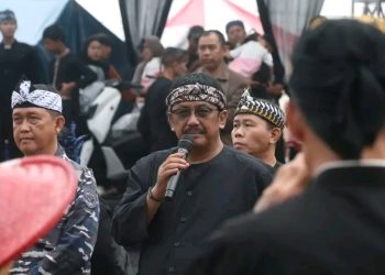 Hadiri Kemerihaan HUT Desa Nagrak Selatan ke-45, Bupati Sukabumi dan Wakil Disambut Hangat Masyarakat