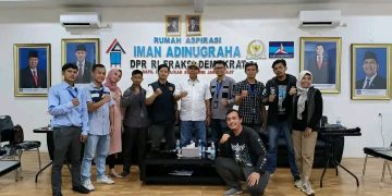 Basmi Praktik Pungli Rekrutmen Tenaga Kerja Jadi Tema Audensi Info Sukabumi dan Korban di Rumah Aspirasi Iman Adinugraha