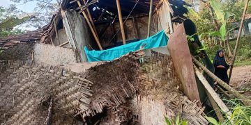 Belasan Tahun Rumah Janda Tua di Sukabumi Jauh Dari Kata Layak, Kades Bencoy Hasanudi Terkesan Bungkam