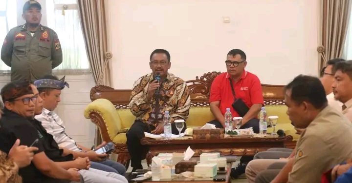 Bupati Sukabumi Bersama LKS Tripartit Gelar Pertemuan Bahas Isu Strategis Dunia Usaha