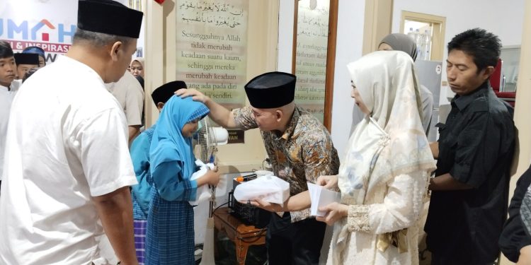 Legislator DPR RI Heri Gunawan Kembali Gelar Pengajian dan Santuni Ratusan Anak Yatim