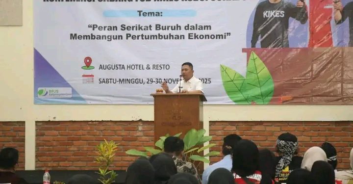 Buka Rakerwil KSBSI Jabar dan Konfercab FSB KIKES Sukabumi, Ini Pesan Wabup Sukabumi