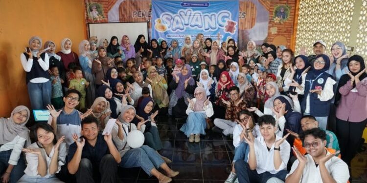 Mahasiswa Program Studi Komunikasi Digital dan Media IPB University, Gelar Seminar Parenting Bertajuk SAYANG