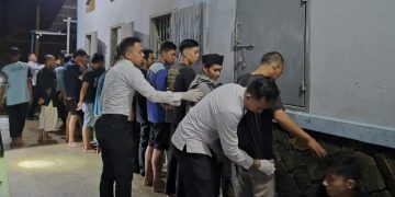 Tingkatkan Kewaspadaan Selama Ramadhan, Lapas Kelas IIA Warungkiara Gelar Razia Rutin