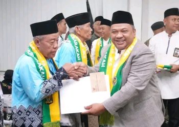 Ketua DPRD Kab. Sukabumi Beri Doa Terbaik Untuk Keberangkatan Para Calon Jamah Haji 2026