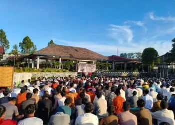 Lapas Kelas IIA Warungkiara Distribusikan Ribuan Daging Kurban, Warga Binaan dan Masyarakat Sumringah