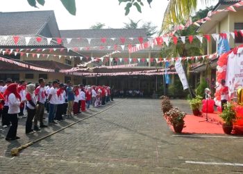 HUT RI Ke-81 Ratusan Peserta Bersatu Ikuti Ragam Perlombaan Di Lingkungan Setda Kab. Sukabumi