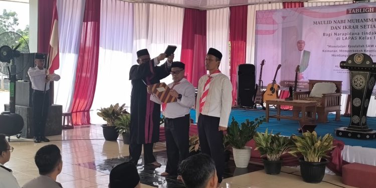 Lapas Warungkiara Peringati Maulid Nabi Muhammad SAW 1448 Hijriah, Dua Napiter Ikrar Setia NKRI