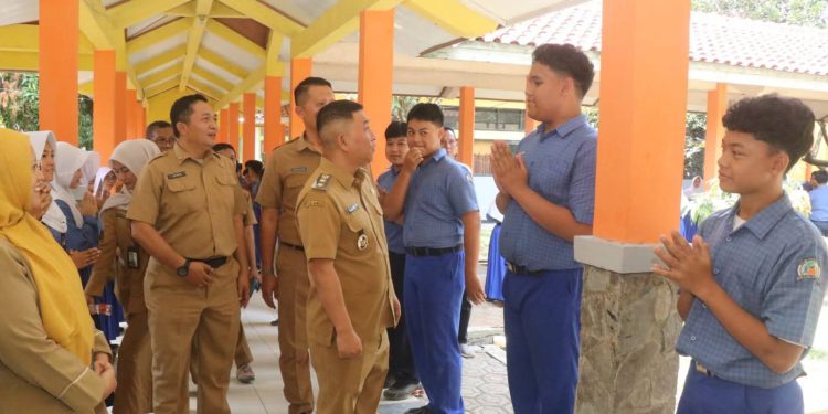 Wabup Sukabumi : Revitalisasi Sekolah Wujudkan Lingkungan Belajar Yang Baik dan Nyaman